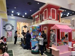 -奈尔宝·儿童乐园·亲子餐厅(华采天地店)