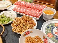-沸炉重庆老火锅(军事博物馆店)