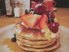 Pancake with Berries-The Breakfast Club(SOHO)