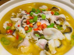 -呷湘厨·鱼汤捞饭·剁椒鱼头·辣椒炒肉(国家会展中心店)
