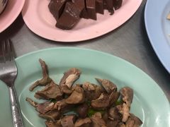 鸡杂-红大哥水门鸡饭(總店)