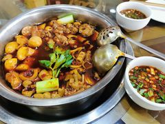 -佘记全家福芋儿鸡(向阳街总店)
