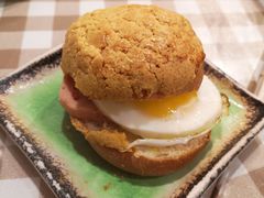 -新大咀港式茶餐厅(宝山万达店)