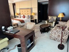 -大连中远海运洲际酒店