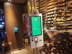-麦当劳(杭州西湖银泰百货店)