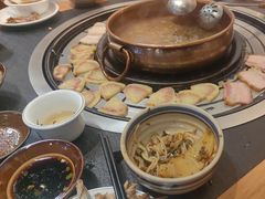 -阿山卓·野生菌火锅·纳西火塘烤肉