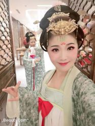 点击看大图 -盘子女人坊古装写真摄影(南京总店)