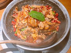 手撕扁担鸡-吃饭皇帝大土家民族菜(正大广场店)