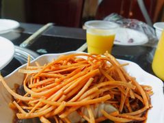 -霄汉牛三鲜湖北砂锅菜(万松园2店)