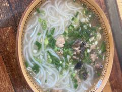 -正宗李家土鸡米线店