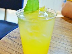 -明谦·Coffee&Cocktail Bar(美您公园店)
