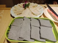 妈妈黑豆腐-香坝坝鲜鱼火锅(春熙路店)
