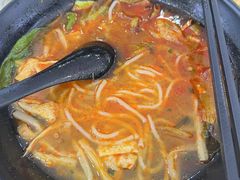 -龙记桂林米粉(财满街店)