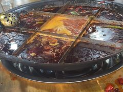 -正南齊北重庆老火锅(光华村直营店)