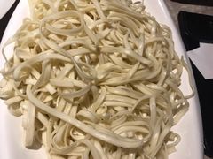 -沪小胖小龙虾(淮海中路旗舰店)