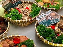 -芸山季·云南山珍菌火锅(人民广场来福士店)