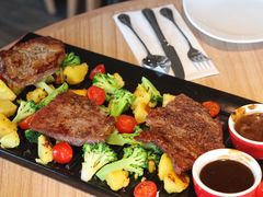 -必胜客(花舞大唐博物馆店)