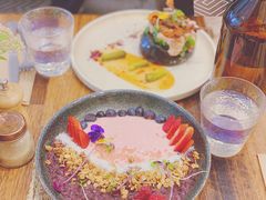 -FLOVIE FLORIST CAFE