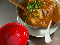-铁锅哥米线