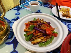 虎皮辣子烧茄子-撒拉花儿·新疆菜·清真(太阳宫店)