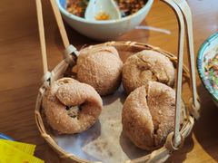 -包整·丝娃娃(一览甲秀楼风景店)