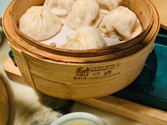 弄堂里的小笼包-弄堂里(西溪龙湖天街店)