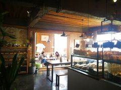 面包甜点陈列柜-仙峰天然面包(迎宾路店)