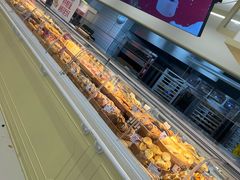 -红星前进面包牛奶公司(君太店)