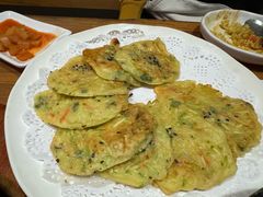 -百年石锅饭·朝鲜族传统民餐