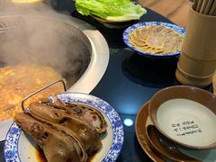 -锅来乐地锅鸡(安亭店)