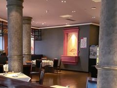 -八府香鸭·啫啫煲(华山路店)