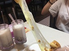 -潮庭港式茶餐厅·熊仔奶茶(同济广场店)