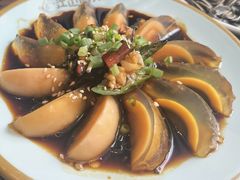 尖椒皮蛋-江边城外烤全鱼(魏公村店)