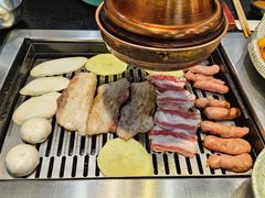 -臻牛烤肉