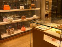-HERMES(湖滨银泰in77店)