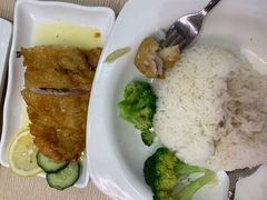 -佰搭果·广式茶餐厅(西华路店)