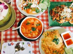 -Jungle Kitchen