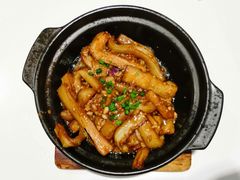 咸鱼鸡粒茄子煲-至潮餐厅精致粤菜·活鲈鱼·走地鸡(珠江新城店)