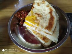 -88号小吃店·经典云南菜·地道纳西美食