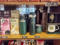 零售区-星巴克(哈尔滨松雷店)