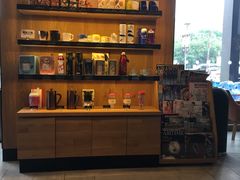-星巴克臻选(莘庄仲盛店)