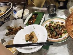 -蜗牛小馆醉乡民谣云南菜(惠新西里店)