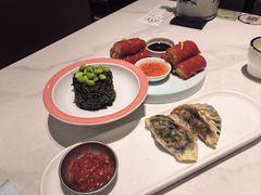 -粤港湾砂锅粥·宵夜(宝龙店)