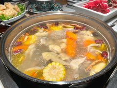 -尚尚仙·酸汤猪手·猪肚鸡火锅(华联万柳购物中心店)