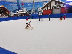 -长沙湘江冰雪世界