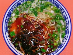 -伊穆祥牛肉面总店·清真
