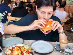 软壳蟹汉堡-RAC BAR(安福路店)