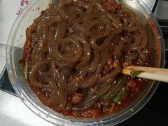 -万记麻辣烫国展总店