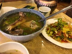 -维吾尔餐厅(宜山路店)