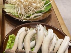 -阿山卓·野生菌火锅·纳西火塘烤肉